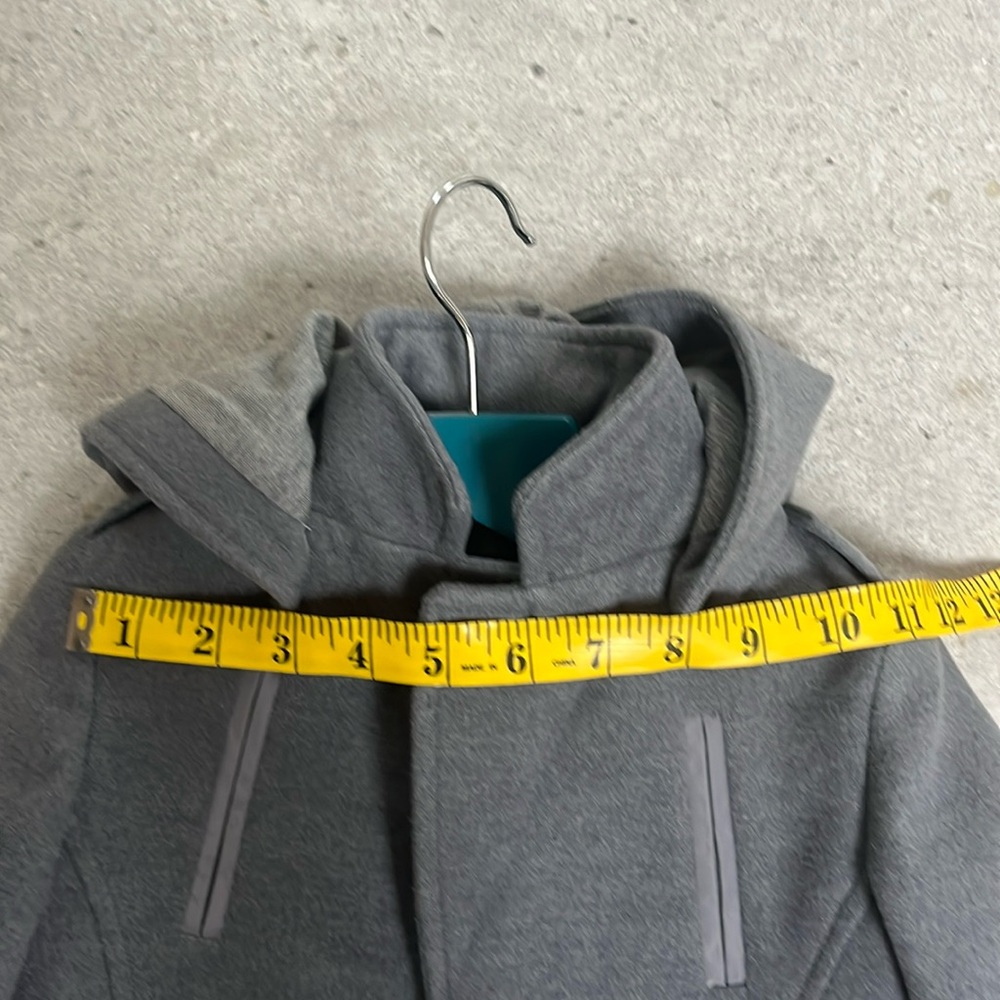 Kids designer coat - Picture 10 of 11